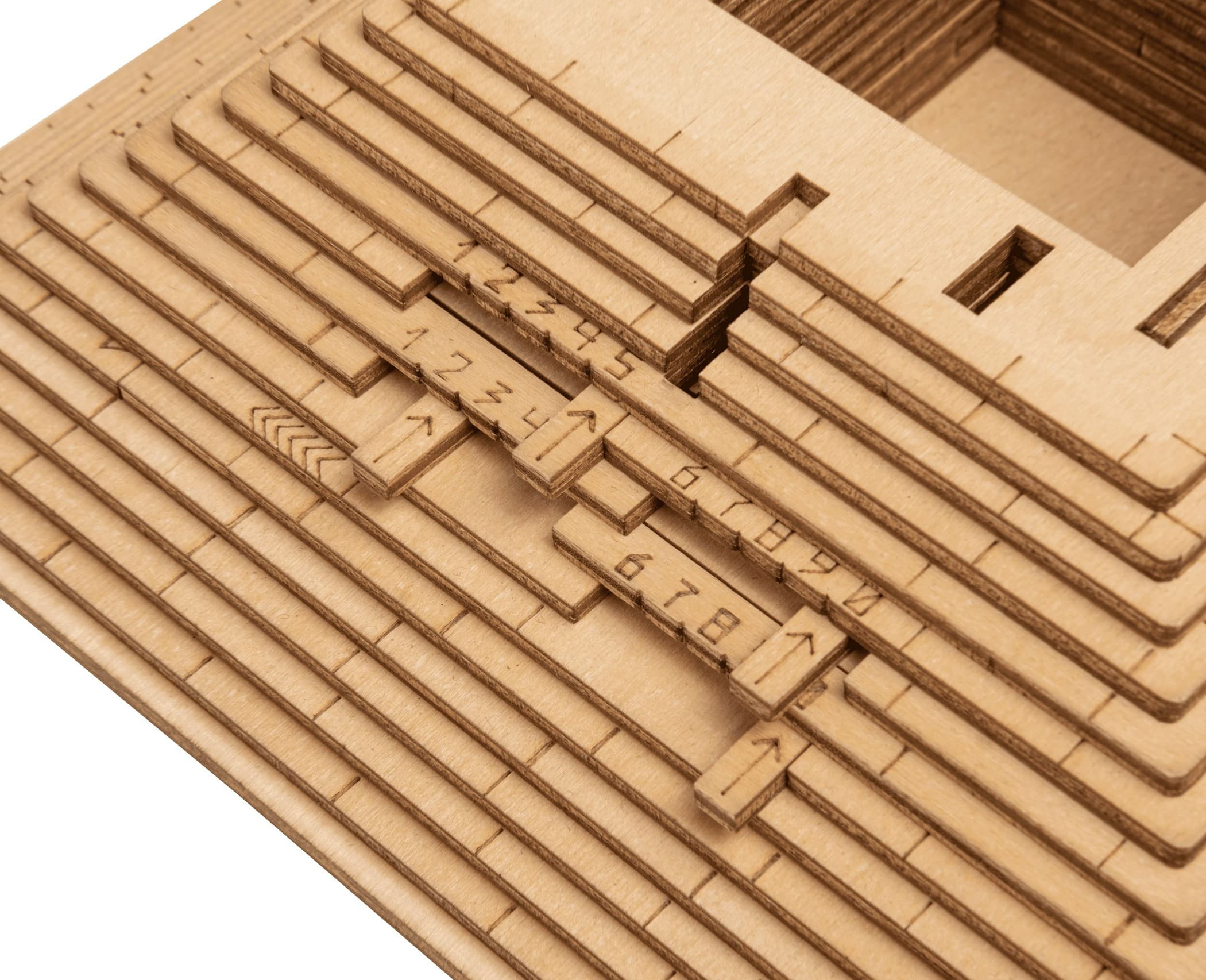 Immagini e foto di Quest Pyramid. ESC WELT.